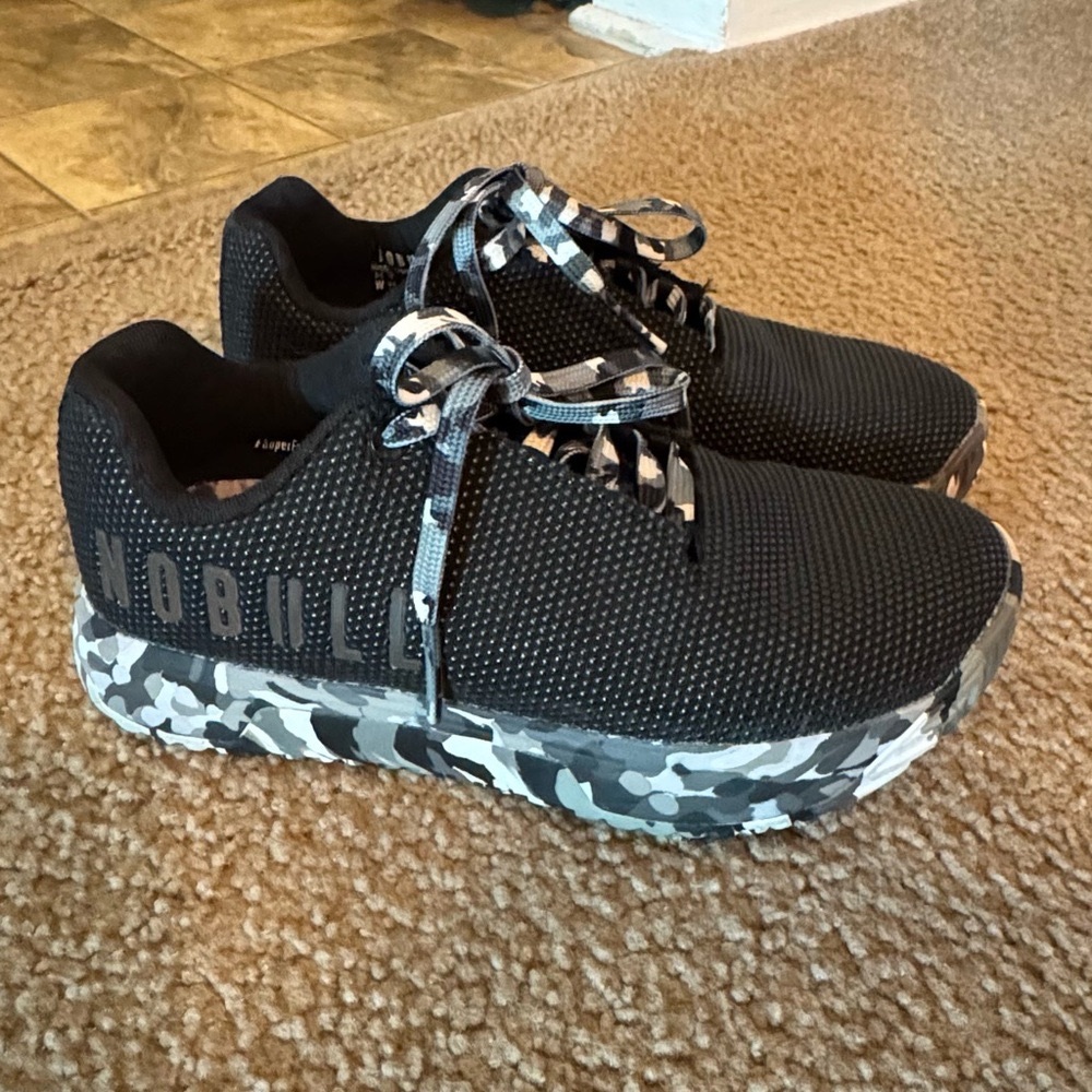 Black granite NoBull Trainer+!